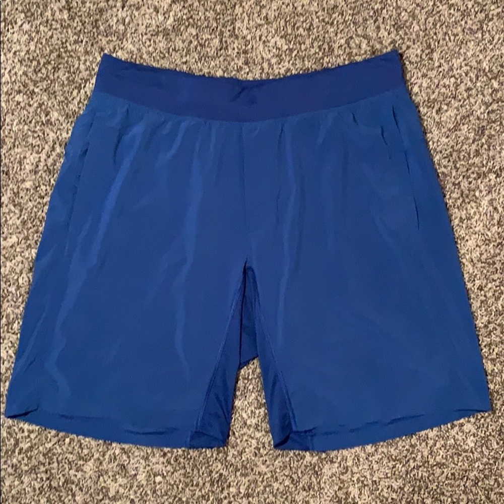 Lululemon T.H.E. 9” short